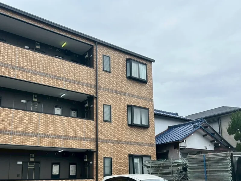 名東区のマンション｜外壁と屋上防水252㎡（3階建）
