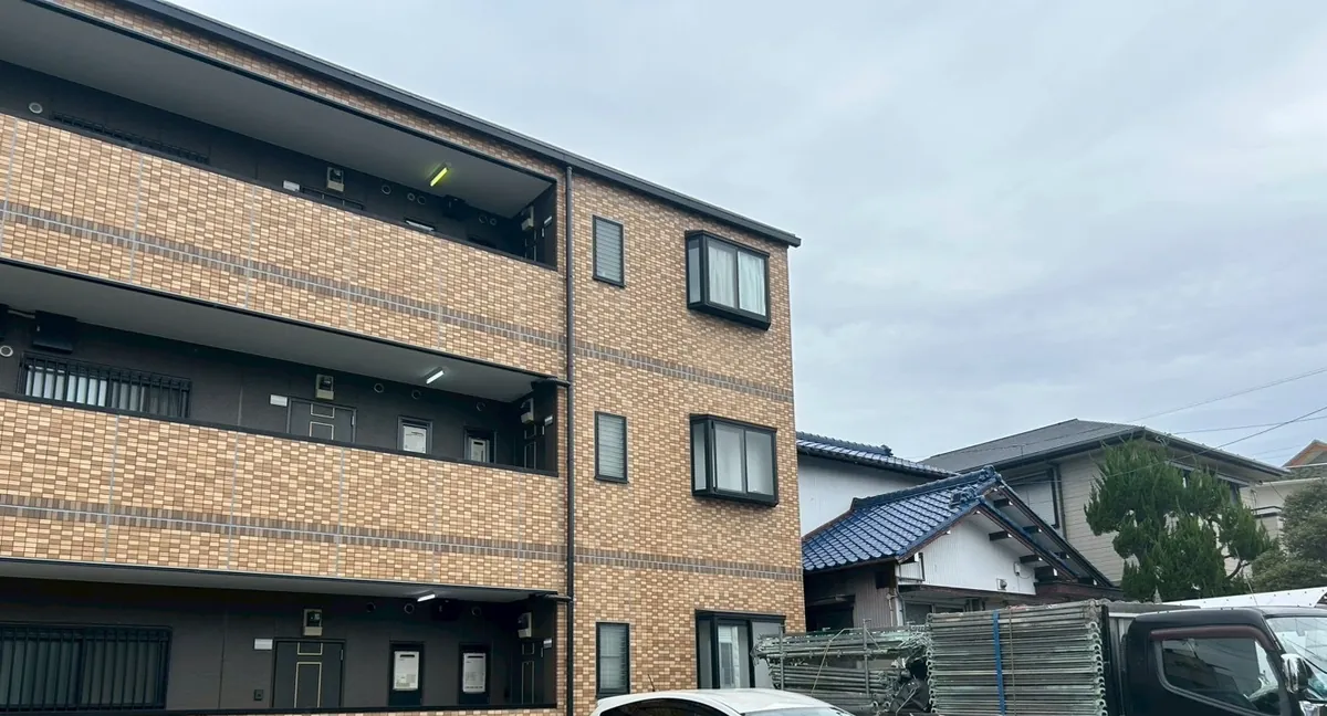 施工後のマンション外観