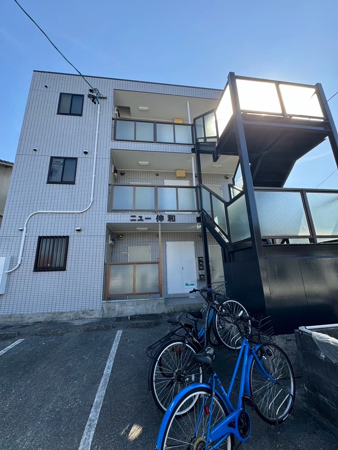 施工前のマンション外観